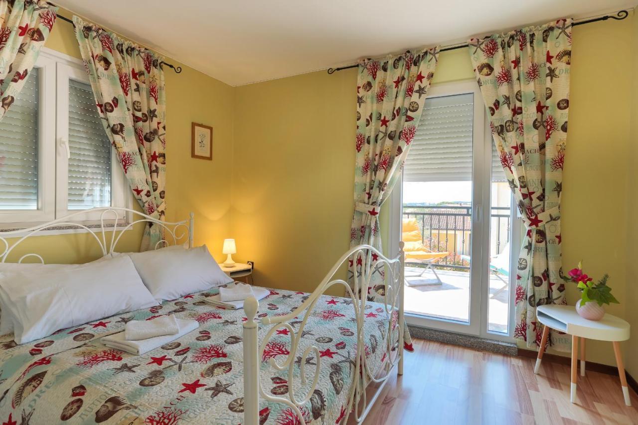 Apartments Dora Victoria Dream 梅杜林 外观 照片