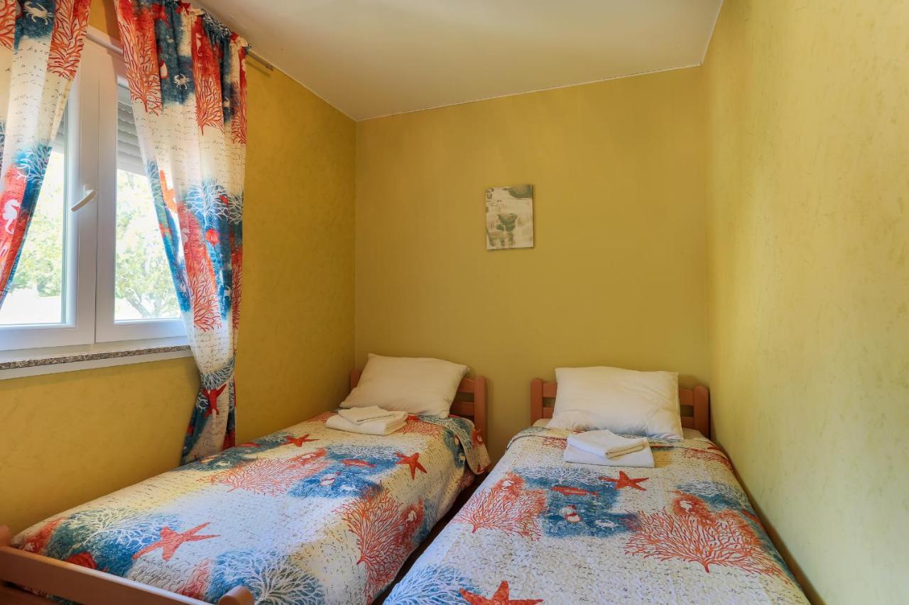 Apartments Dora Victoria Dream 梅杜林 外观 照片